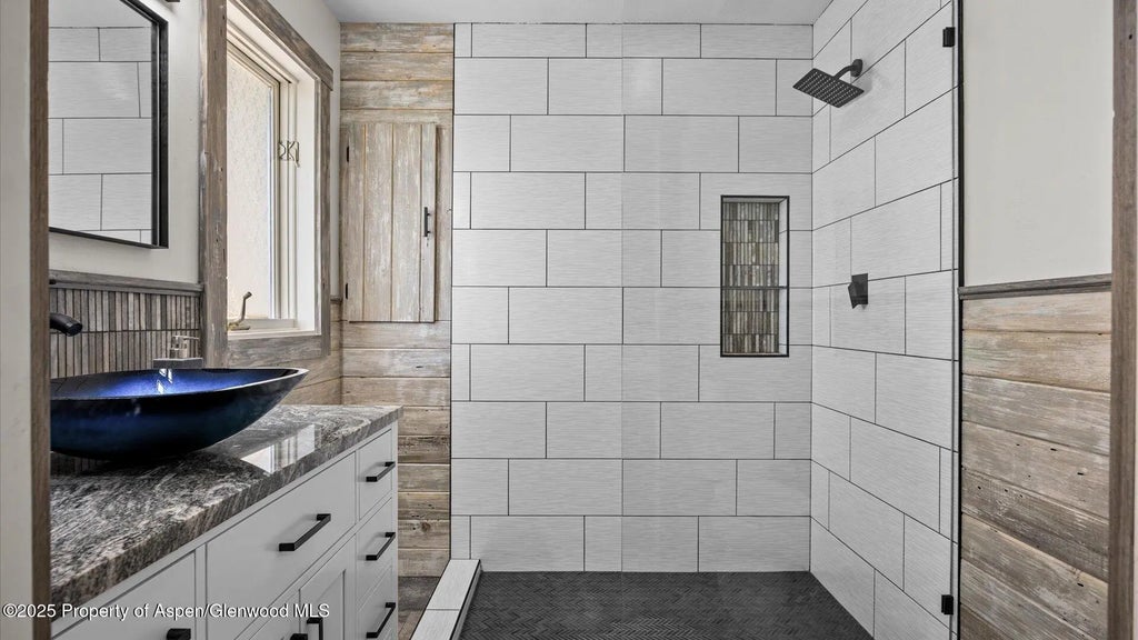 15 of 28 - 1433 Jays Avenue, Rifle, CO