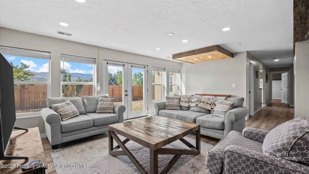 16 of 28 - 1433 Jays Avenue, Rifle, CO