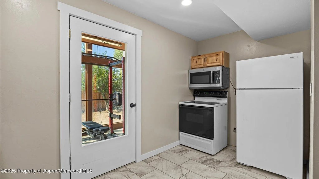 22 of 28 - 1433 Jays Avenue, Rifle, CO