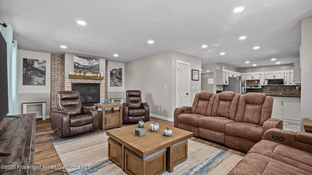 9 of 28 - 1433 Jays Avenue, Rifle, CO