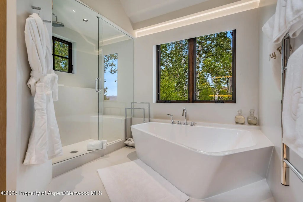 18 of 97 - 511+563 Edgewood Lane, Snowmass Village, CO