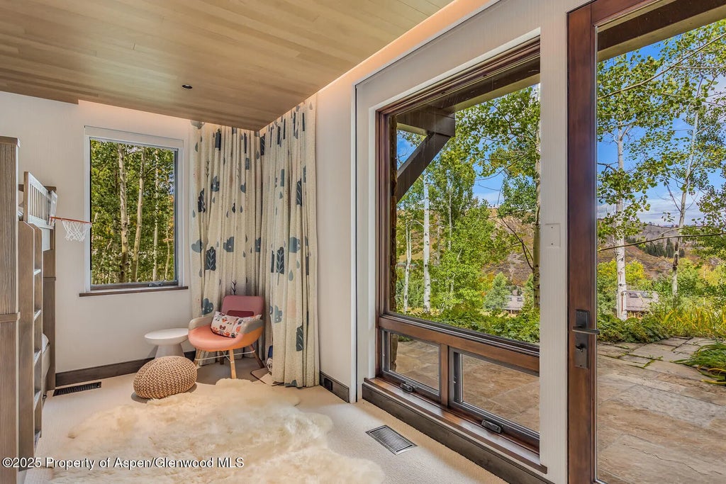 44 of 97 - 511+563 Edgewood Lane, Snowmass Village, CO