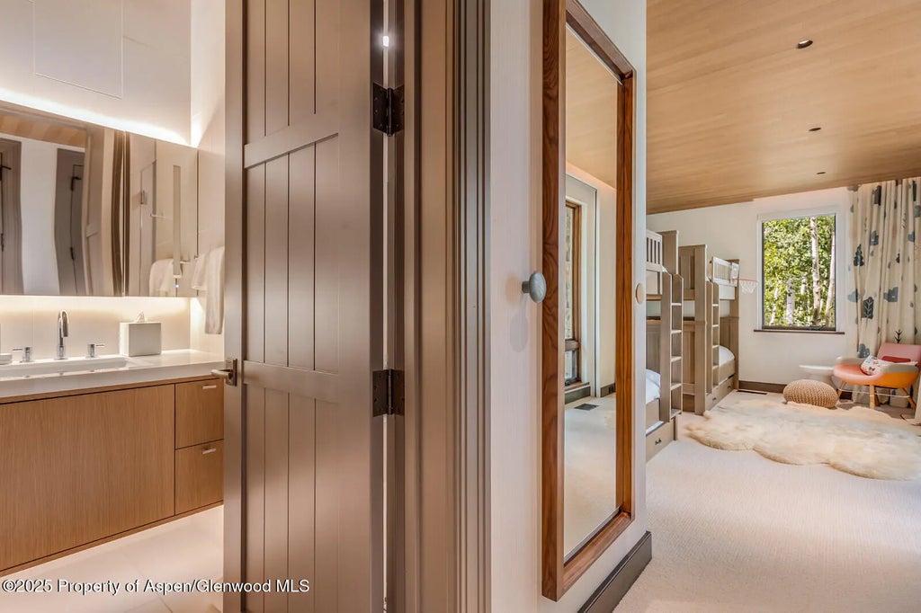 45 of 97 - 511+563 Edgewood Lane, Snowmass Village, CO