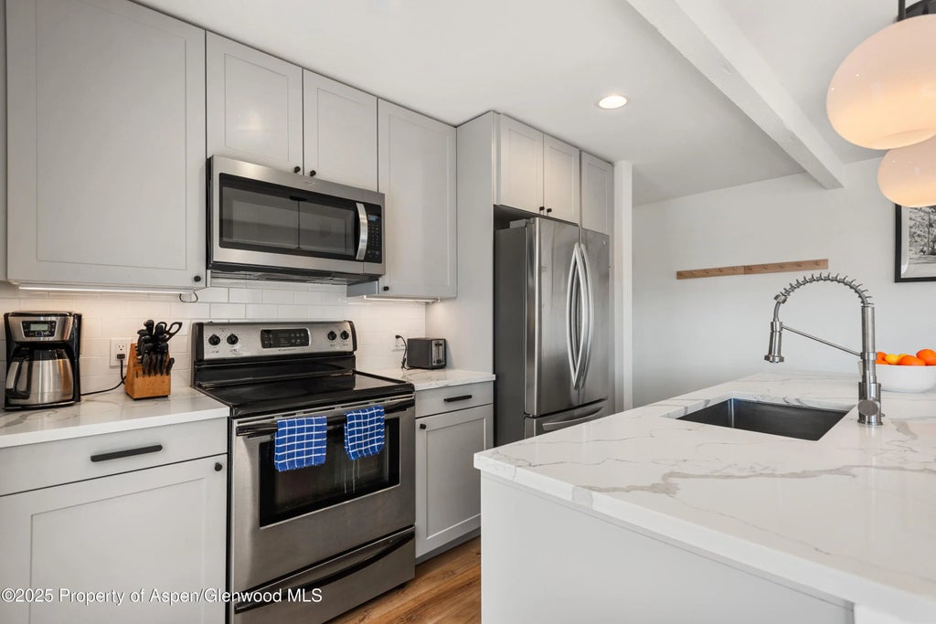 4 of 22 - 35 Upper Woodbridge Drive 34cd, Snowmass Village, CO