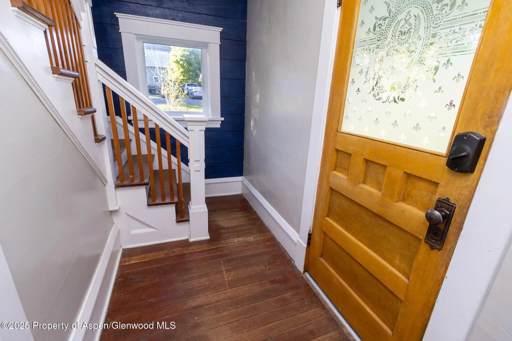 17 of 38 - 1042 Park Avenue, Meeker, CO