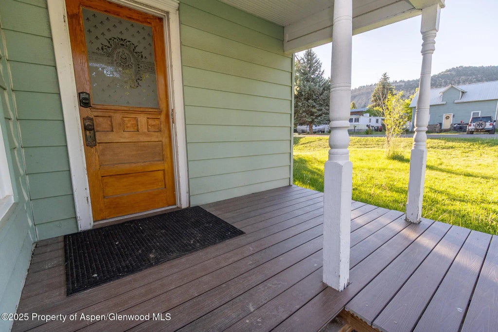 33 of 38 - 1042 Park Avenue, Meeker, CO