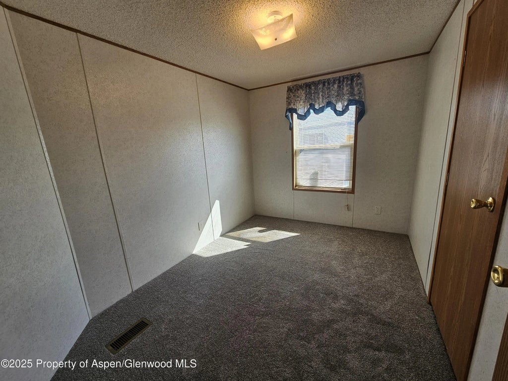 17 of 20 - 200 W 20th Street A24, Rifle, CO