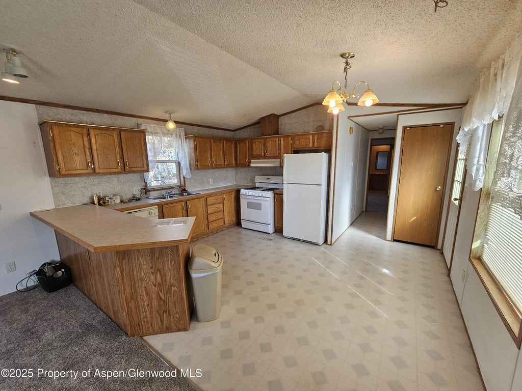 5 of 20 - 200 W 20th Street A24, Rifle, CO