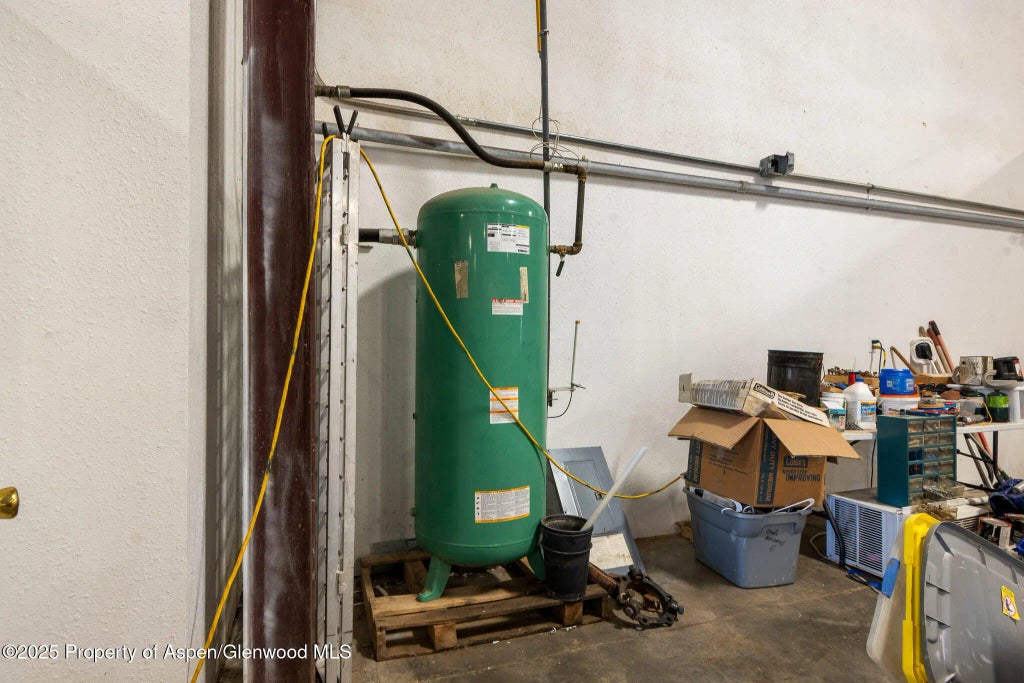 11 of 25 - 41008 County Road 5, Meeker, CO