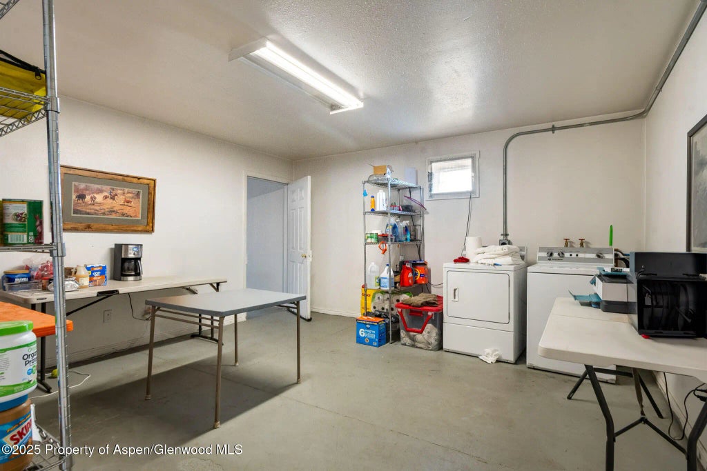 19 of 25 - 41008 County Road 5, Meeker, CO