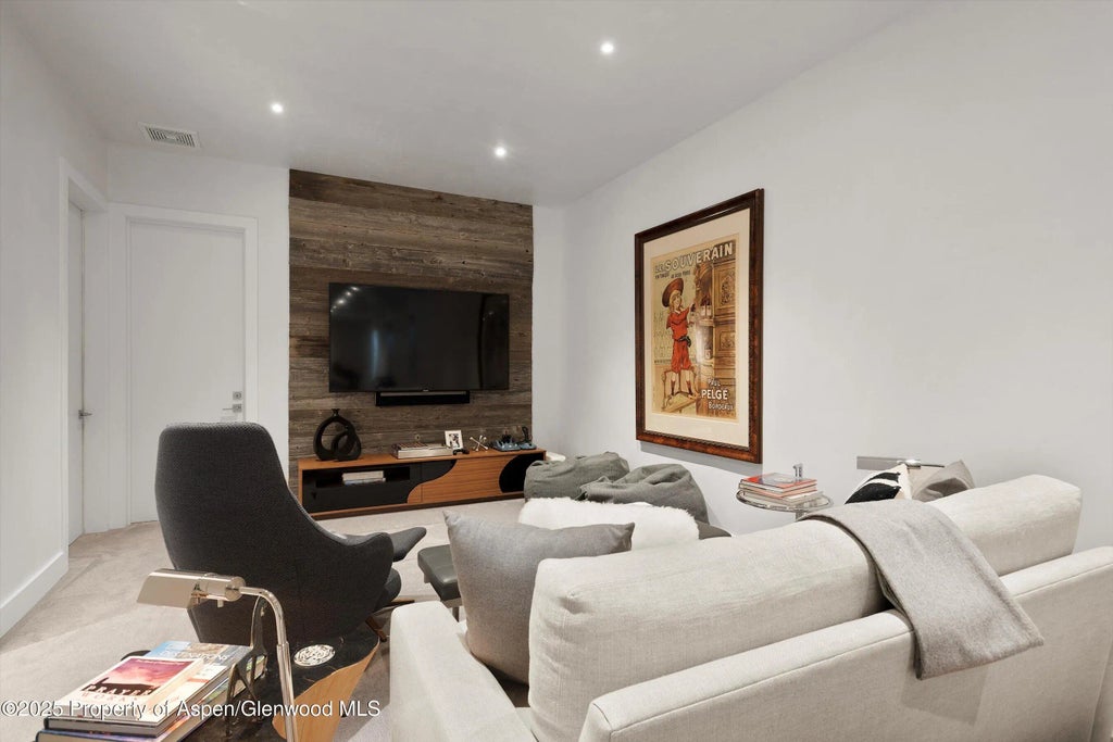 19 of 26 - 75 Overlook Drive, Aspen, CO