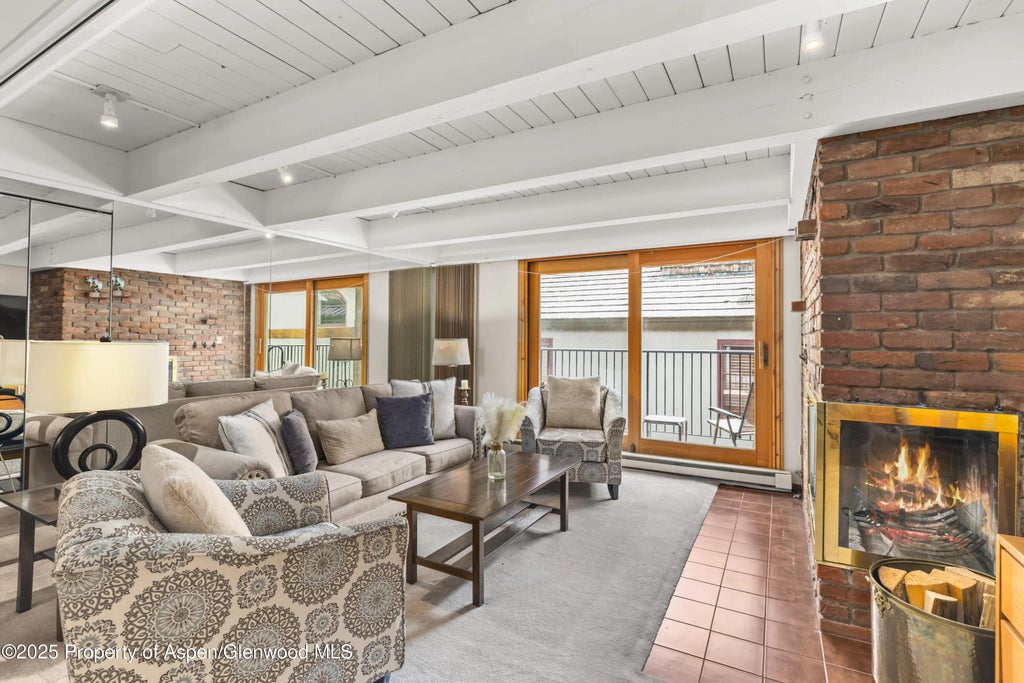 2 of 11 - 901 E Hyman Avenue 14, Aspen, CO