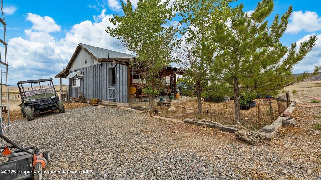 19 of 32 - 63095 Falcon Road, Montrose, CO