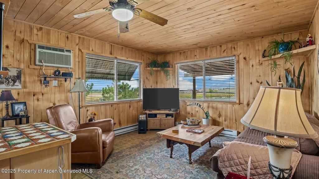 24 of 32 - 63095 Falcon Road, Montrose, CO