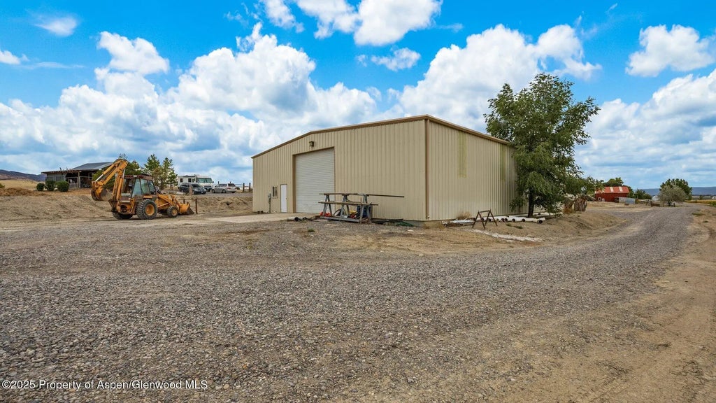 25 of 32 - 63095 Falcon Road, Montrose, CO
