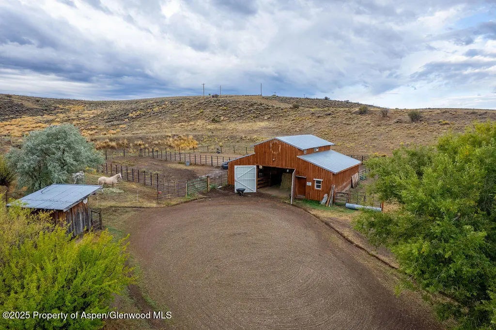 47 of 75 - 6441 County Road 7, Craig, CO