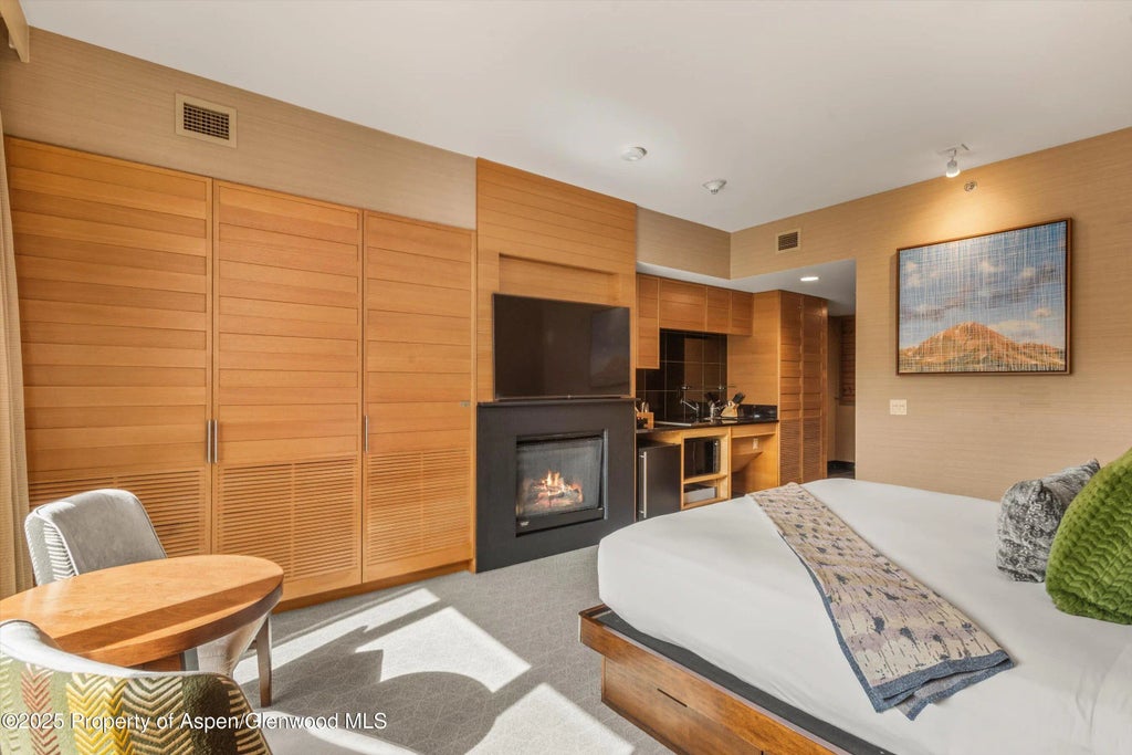 4 of 29 - 130 Wood Road 803, Snowmass Village, CO