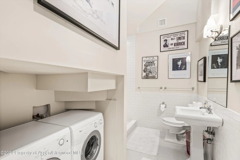 14 of 26 - 308 Park Avenue, Aspen, CO