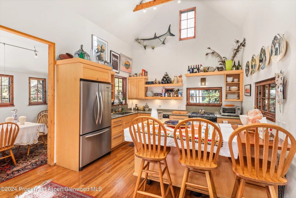 7 of 26 - 308 Park Avenue, Aspen, CO