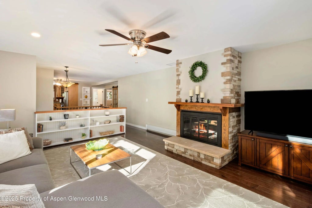 8 of 28 - 1716 Bennett Avenue, Glenwood Springs, CO