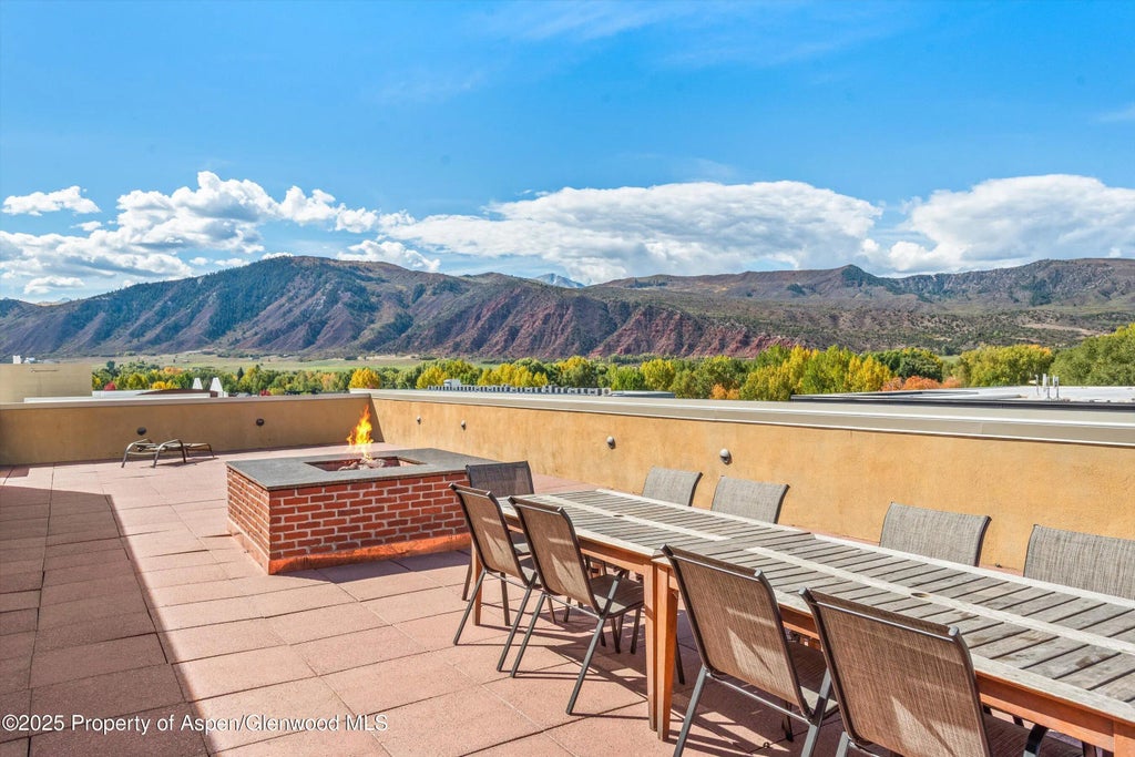 10 of 11 - 231 Robinson Street #r-340, Basalt, CO