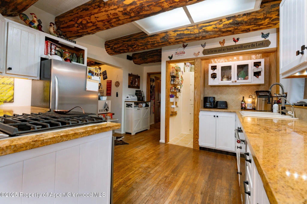 10 of 47 - 1334 County Road 250, Silt, CO