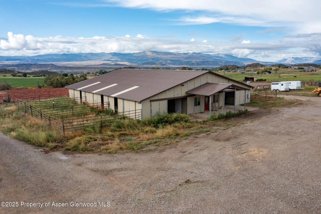 37 of 47 - 1334 County Road 250, Silt, CO