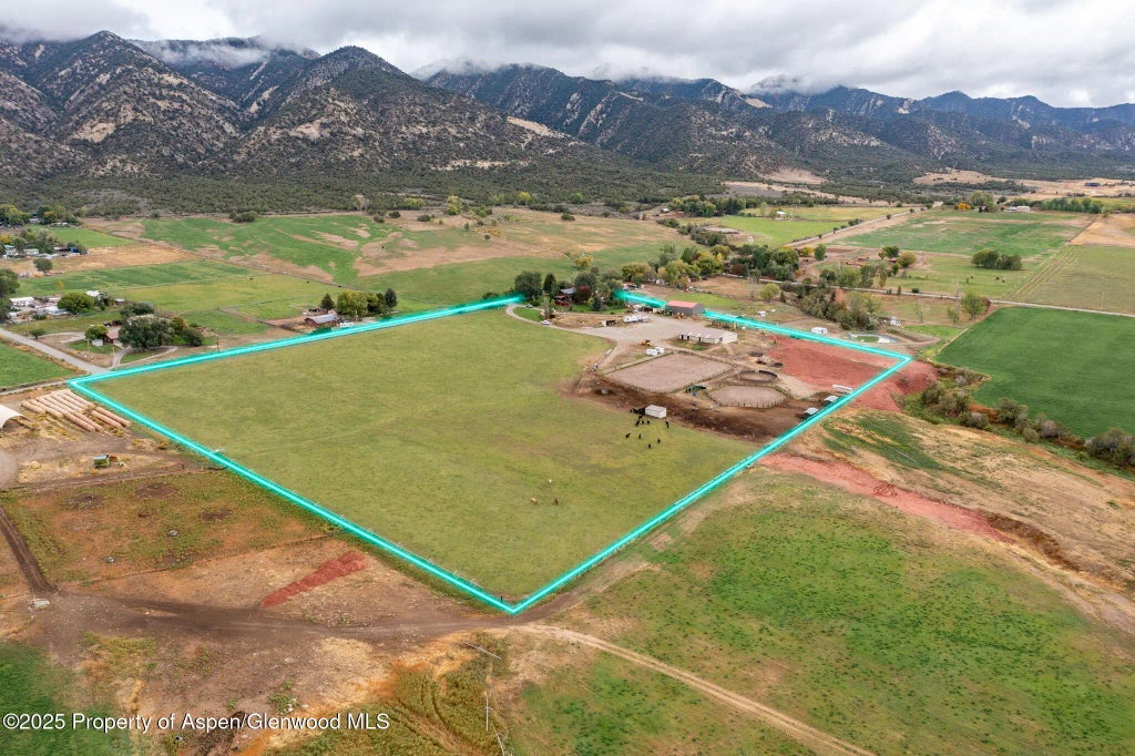 39 of 47 - 1334 County Road 250, Silt, CO