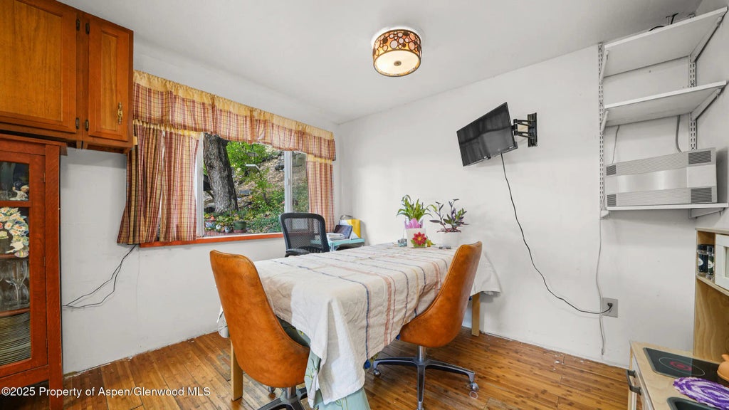 10 of 33 - 6303 Peach Valley Road, New Castle, CO