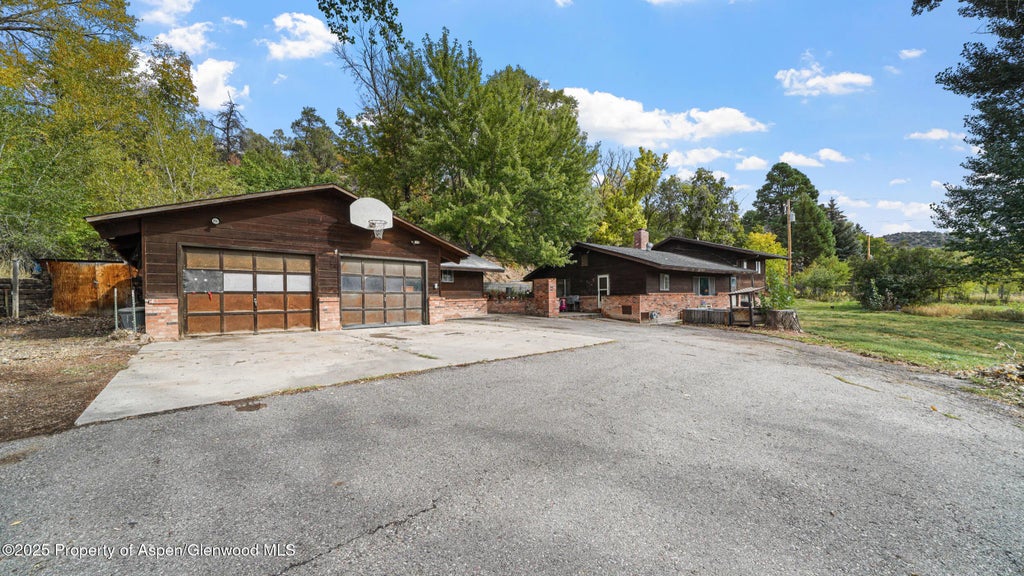 28 of 33 - 6303 Peach Valley Road, New Castle, CO