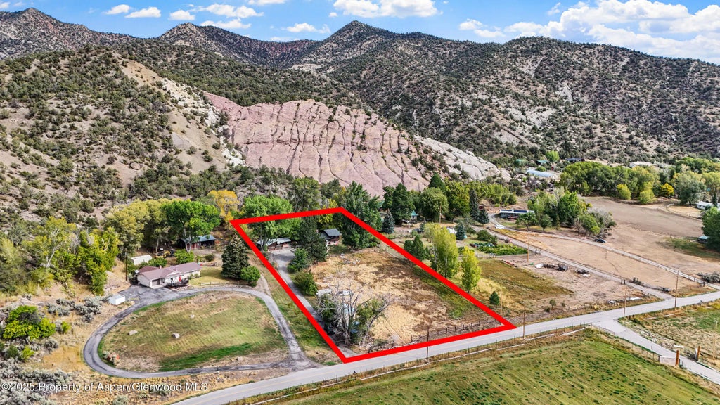 31 of 33 - 6303 Peach Valley Road, New Castle, CO