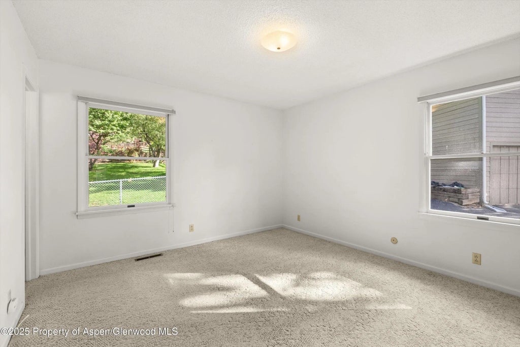 15 of 33 - 225 Cedar Crest Drive, Glenwood Springs, CO