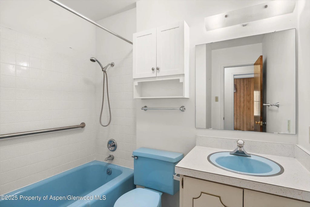19 of 33 - 225 Cedar Crest Drive, Glenwood Springs, CO