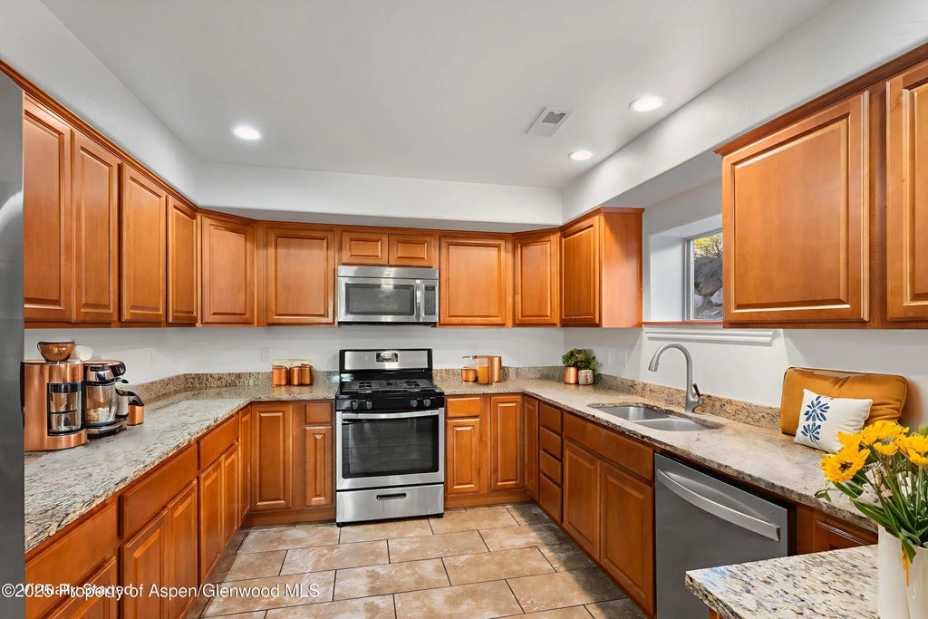 3 of 24 - 200 Castle Ridge Drive, New Castle, CO