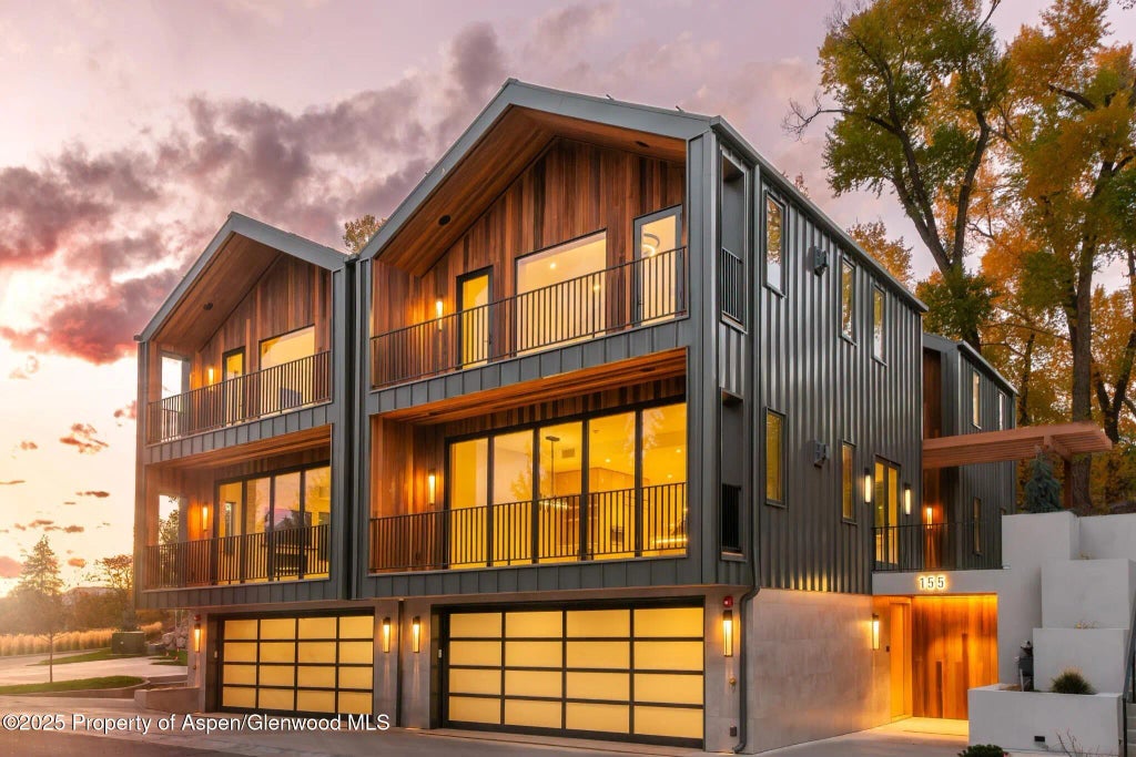 1 of 34 - 155 Lakeview Drive, Carbondale, CO