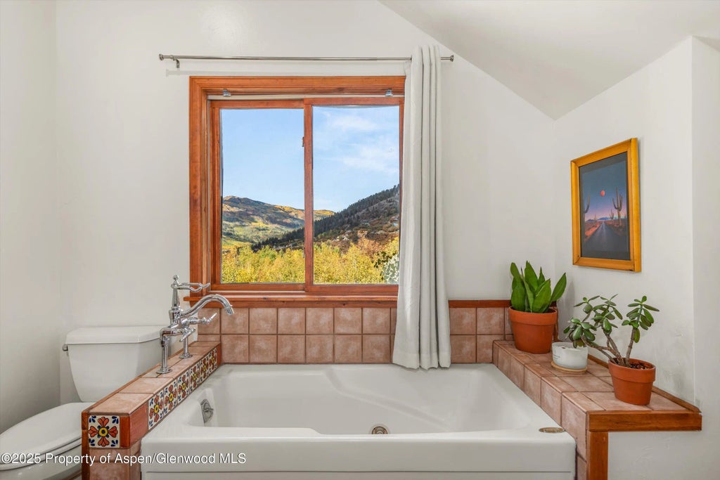 41 of 50 - 235 Gallo Hill Drive, Marble, CO