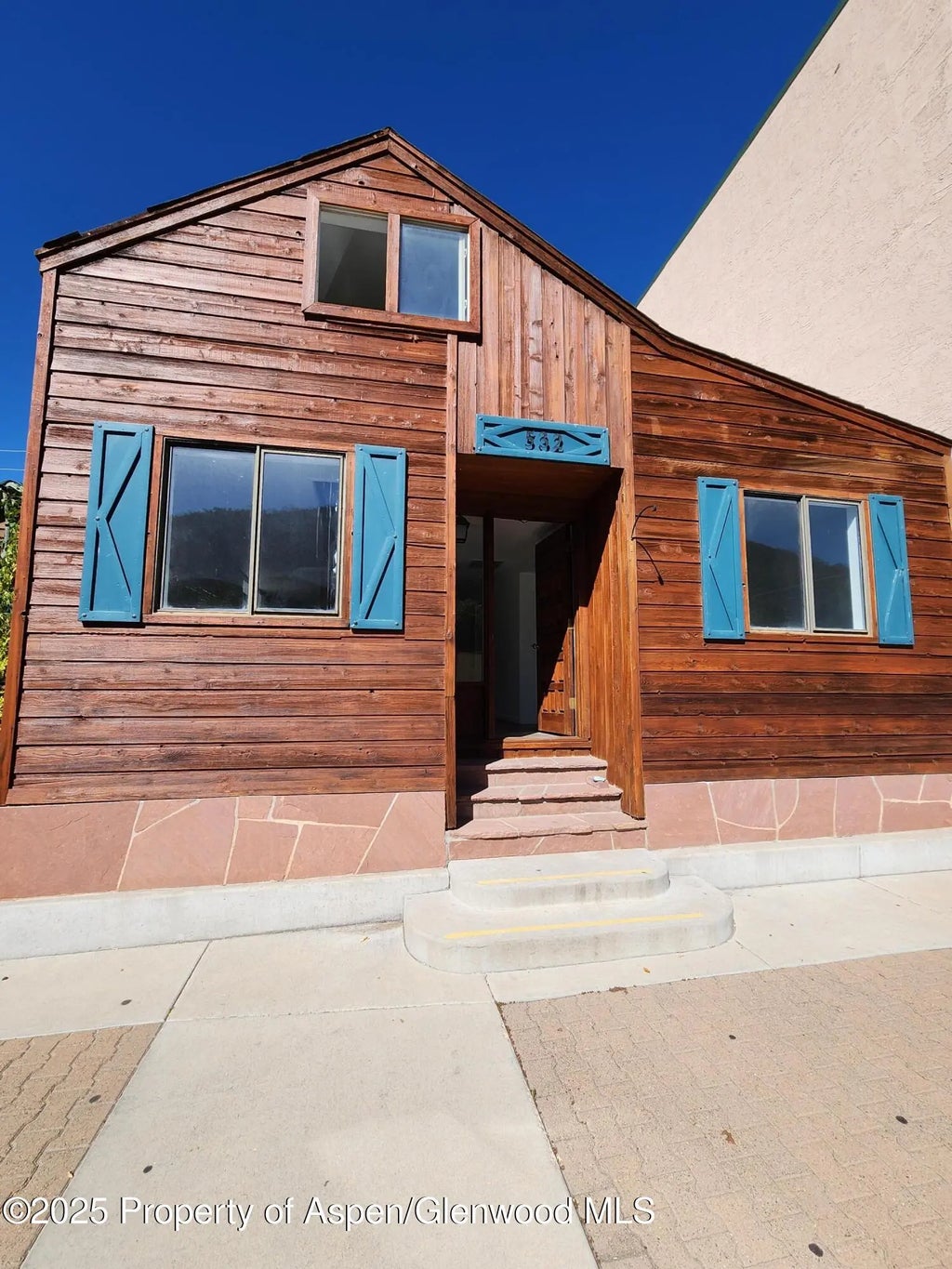 1 of 20 - 532 W Main Street, New Castle, CO