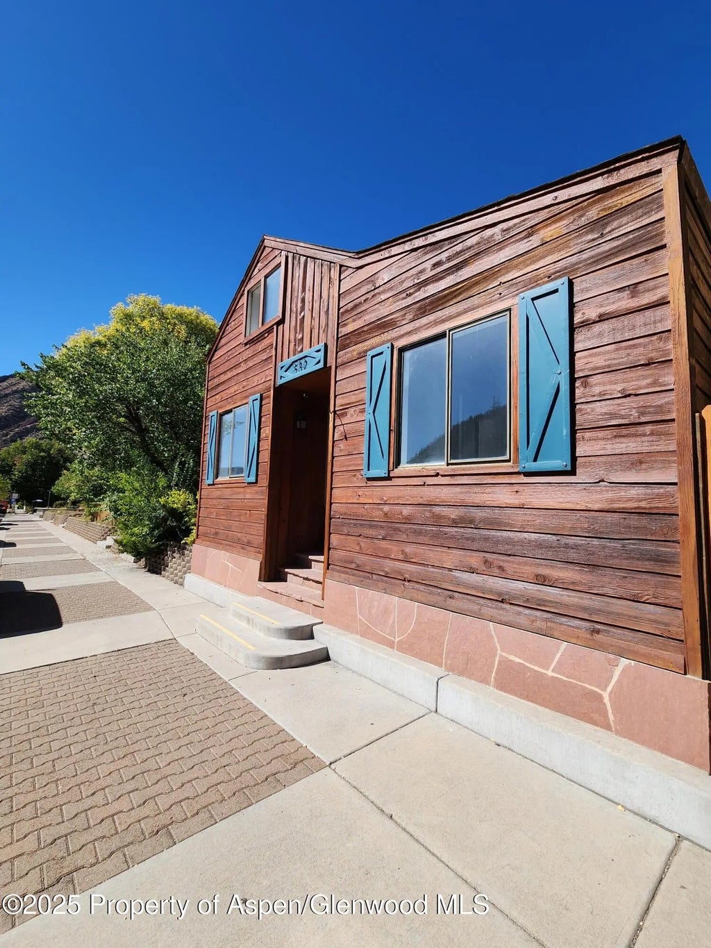 19 of 20 - 532 W Main Street, New Castle, CO