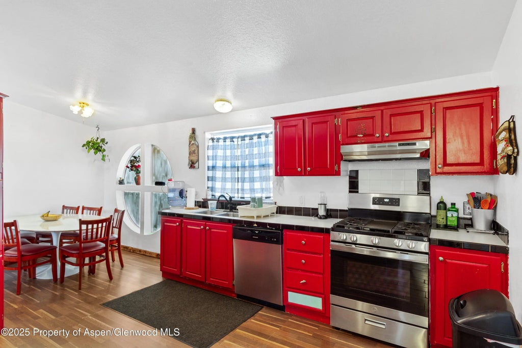 4 of 14 - 115 Silver Queen Circle, Battlement Mesa, CO