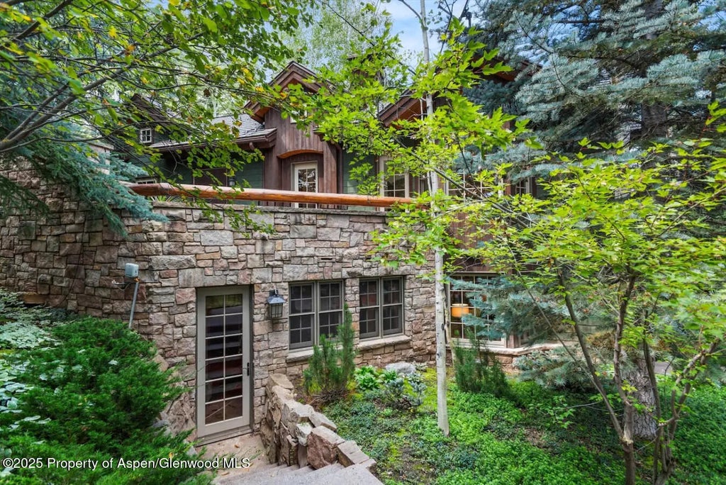 5 of 44 - 27 Timber Ridge Lane Lane, Snowmass Village, CO