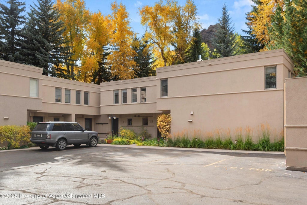 21 of 22 - 814 W Bleeker Street E5, Aspen, CO