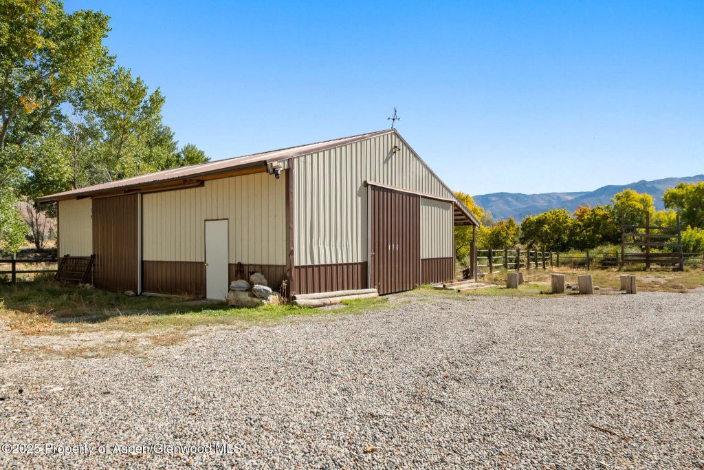 6 of 81 - 929 County Road 215, Parachute, CO