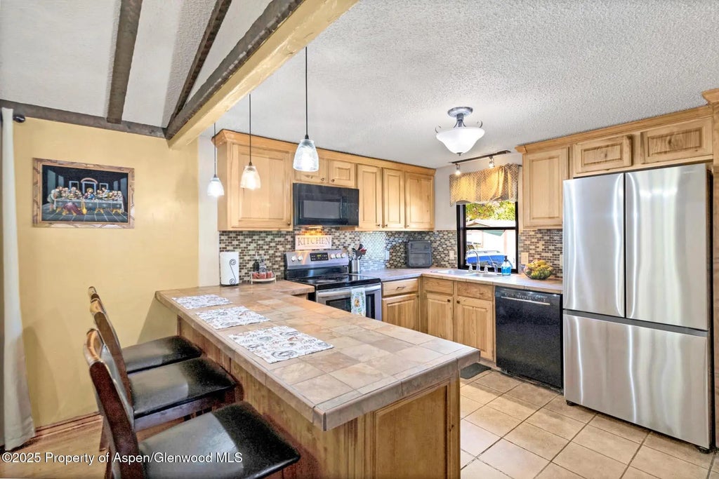 9 of 15 - 5387 County Road 154 70, Glenwood Springs, CO