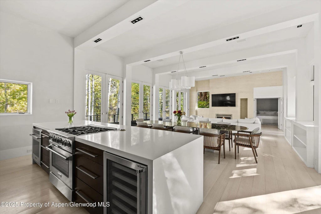 6 of 27 - 1220 Red Butte Drive, Aspen, CO