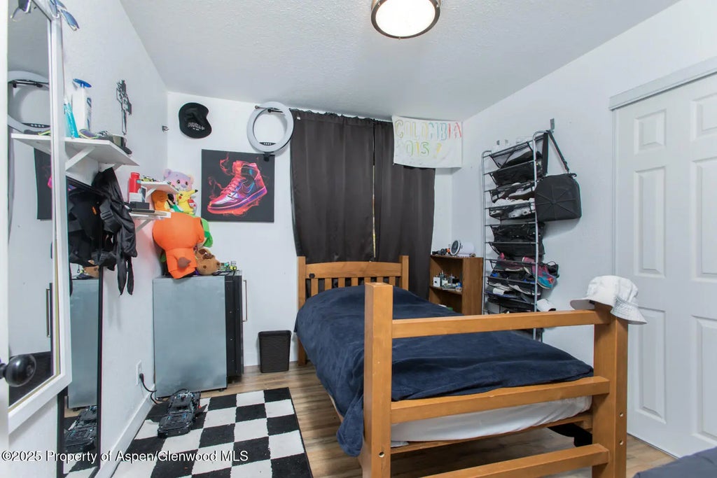 11 of 31 - 319 Glen Eagle Circle, New Castle, CO