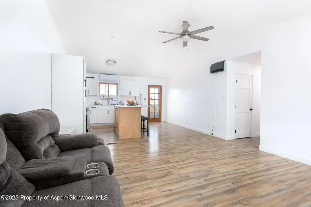 16 of 31 - 319 Glen Eagle Circle, New Castle, CO
