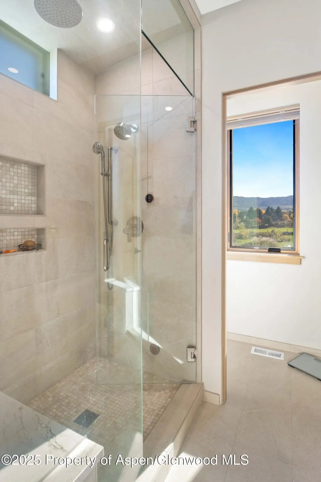 15 of 49 - 428 Jewels Lane, Carbondale, CO