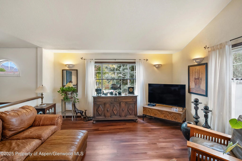 9 of 27 - 310 Mesquite Court, New Castle, CO