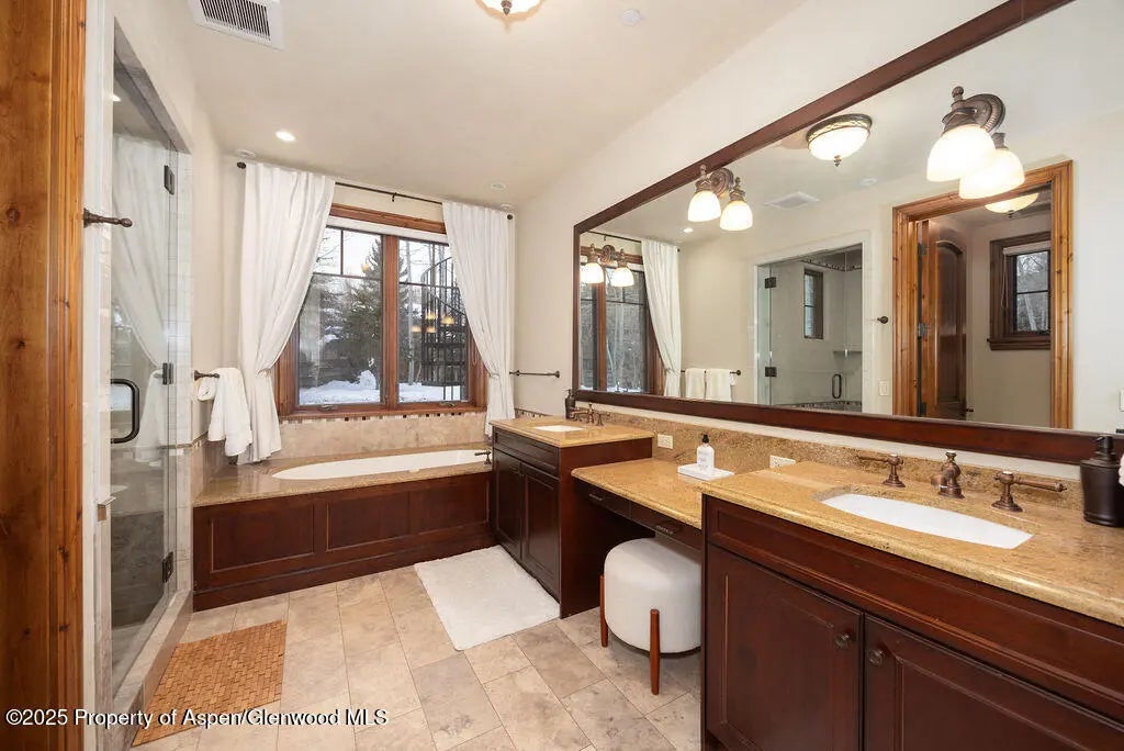 6 of 47 - 1395 Snowbunny Ln, Aspen, CO