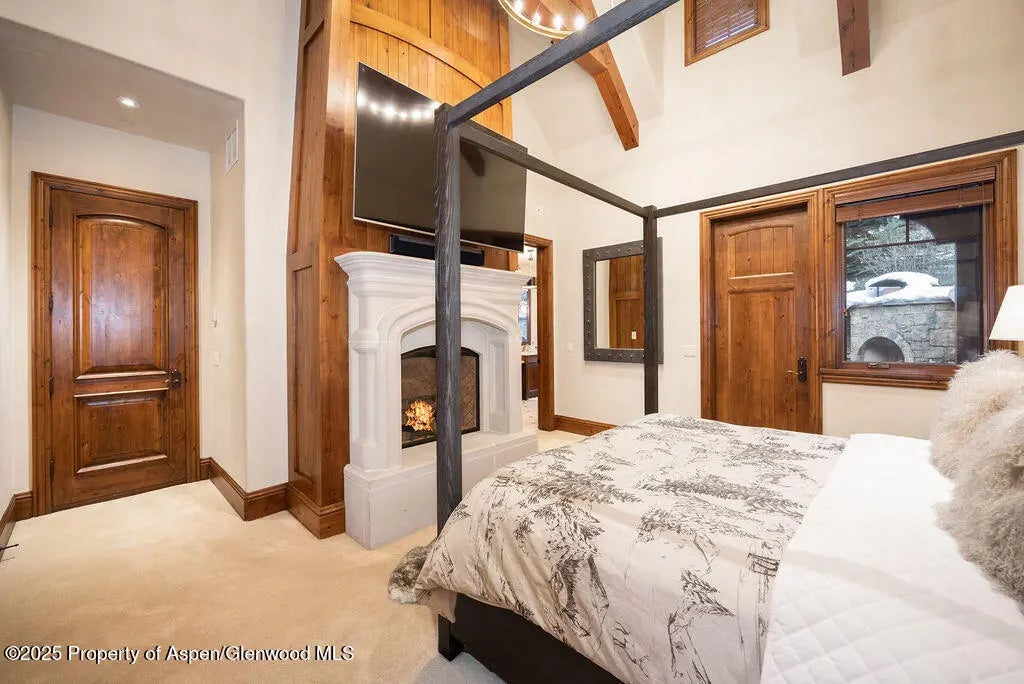 9 of 47 - 1395 Snowbunny Ln, Aspen, CO